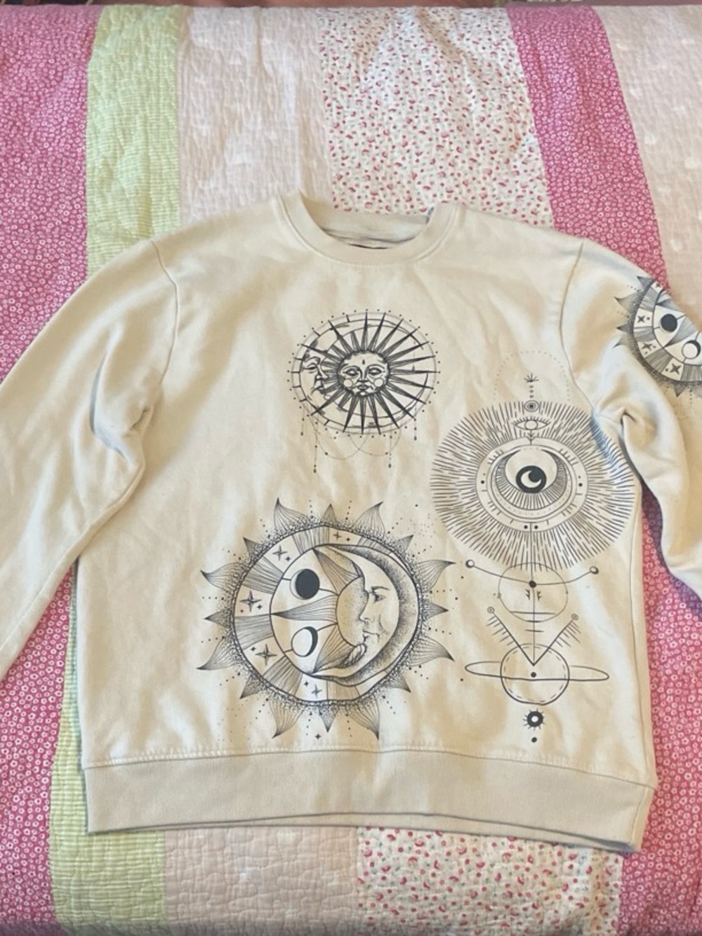 Women's Cream Crewneck Sweatshirt with Celestial Graphic